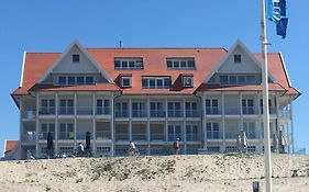 Cadzand Dream Beach, Pool And Wellness Apartment